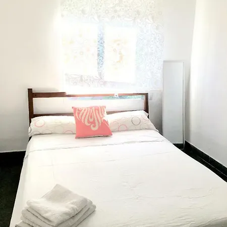 Roomturistvalencia Torres De Quart بيت ضيافة فالنسيا